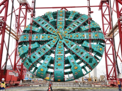 World's Largest Tunnel Boring Machine Move Project Image